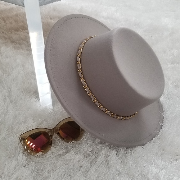 FASHION BRIM HAT W/ CHAIN ACCENT hat - Picture 5 of 5